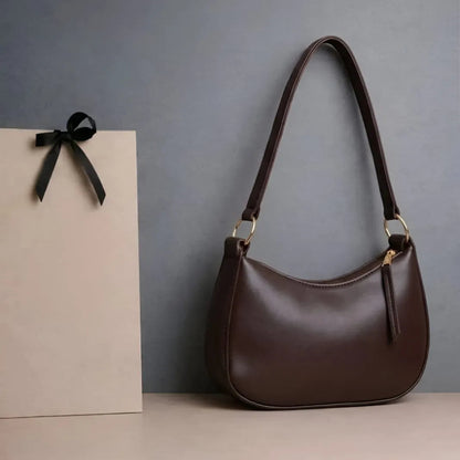 Minimalist Women's Classic Shoulder Bag in Black